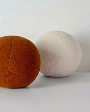 Load image into Gallery viewer, The Sphere Blanco Cushion