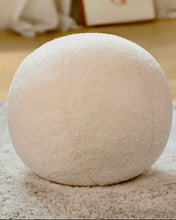 Load image into Gallery viewer, The Sphere Blanco Cushion
