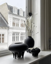 Load image into Gallery viewer, Medusa Vase, Mini - Coffee