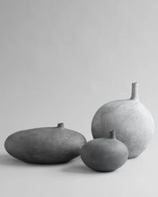 Load image into Gallery viewer, Submarine Vase, Fat - Dark grey