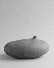 Load image into Gallery viewer, Submarine Vase, Fat - Dark grey