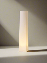 Load image into Gallery viewer, Ignus Flameless Candle