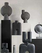 Load image into Gallery viewer, Cobra Vase Double, Hexa - Black