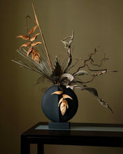Load image into Gallery viewer, Guggenheim Vase, Mini