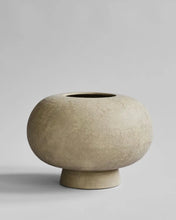 Load image into Gallery viewer, Kabin Vase, Dezato - Sand