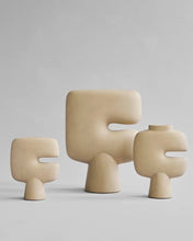 Load image into Gallery viewer, Tribal Vase, Medio - Sand