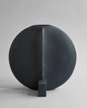 Load image into Gallery viewer, Guggenheim Vase, Mini