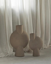 Load image into Gallery viewer, Sphere Vase Bubl, Big - Sand