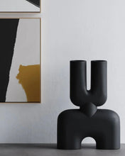 Load image into Gallery viewer, Cobra Vase Double, Hexa - Black