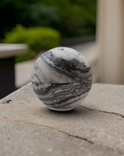 Load image into Gallery viewer, JADE BOTANICS Rainbow Travertine Mubkhar