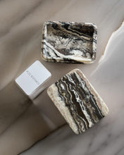 Load image into Gallery viewer, JB Aurora Casket