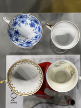 Load image into Gallery viewer, Flying Cup