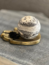 Load image into Gallery viewer, JADE BOTANICS Rainbow Travertine Mubkhar