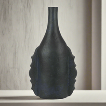 Load image into Gallery viewer, Decorative Edge Ecomix Vase
