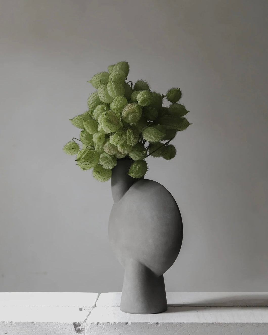 Sphere Vase Bubl, Big - Dark Grey