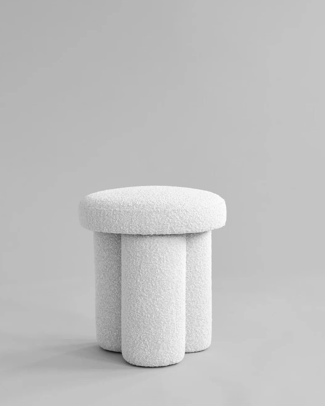 Big Foot Stool - Off White (CPH 900)