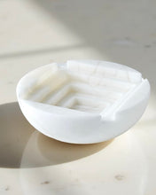 Load image into Gallery viewer, JB Royal Onyx Centerpiece
