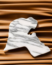 Load image into Gallery viewer, Kuwait Map Blanco Calacatta Marble Tray
