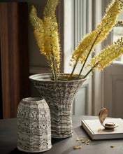 Load image into Gallery viewer, Blend Vase - Large
