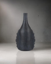 Load image into Gallery viewer, Decorative Edge Ecomix Vase
