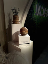 Load image into Gallery viewer, JADE BOTANICS Maron Travertine Mubkhar
